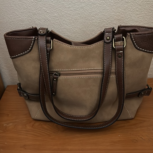 Purse - Picture 2 of 6